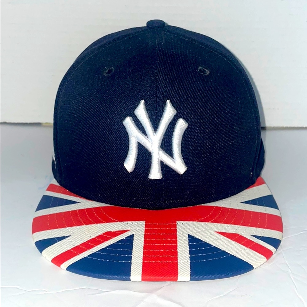 Rare NOS New Era New York Yankees 2019 London Series 9Fifty SnapBack Hat